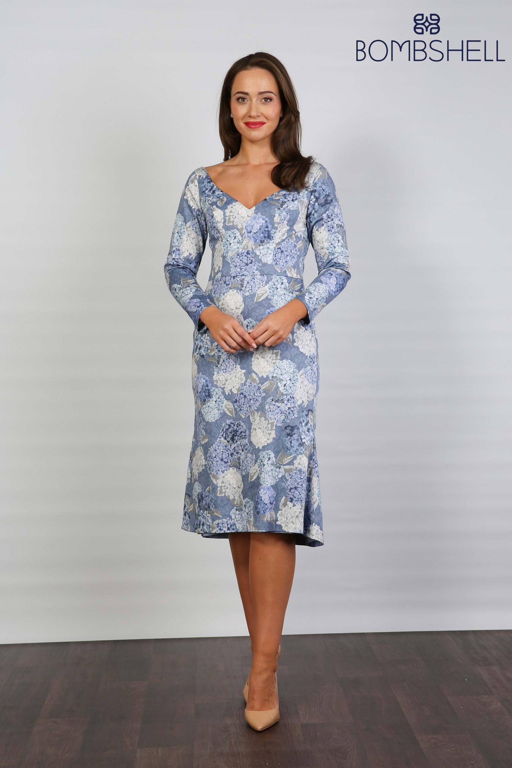 Bombshell Dorothy Sleek & Sweet Long Sleeve Dress in Hydrangea Blue