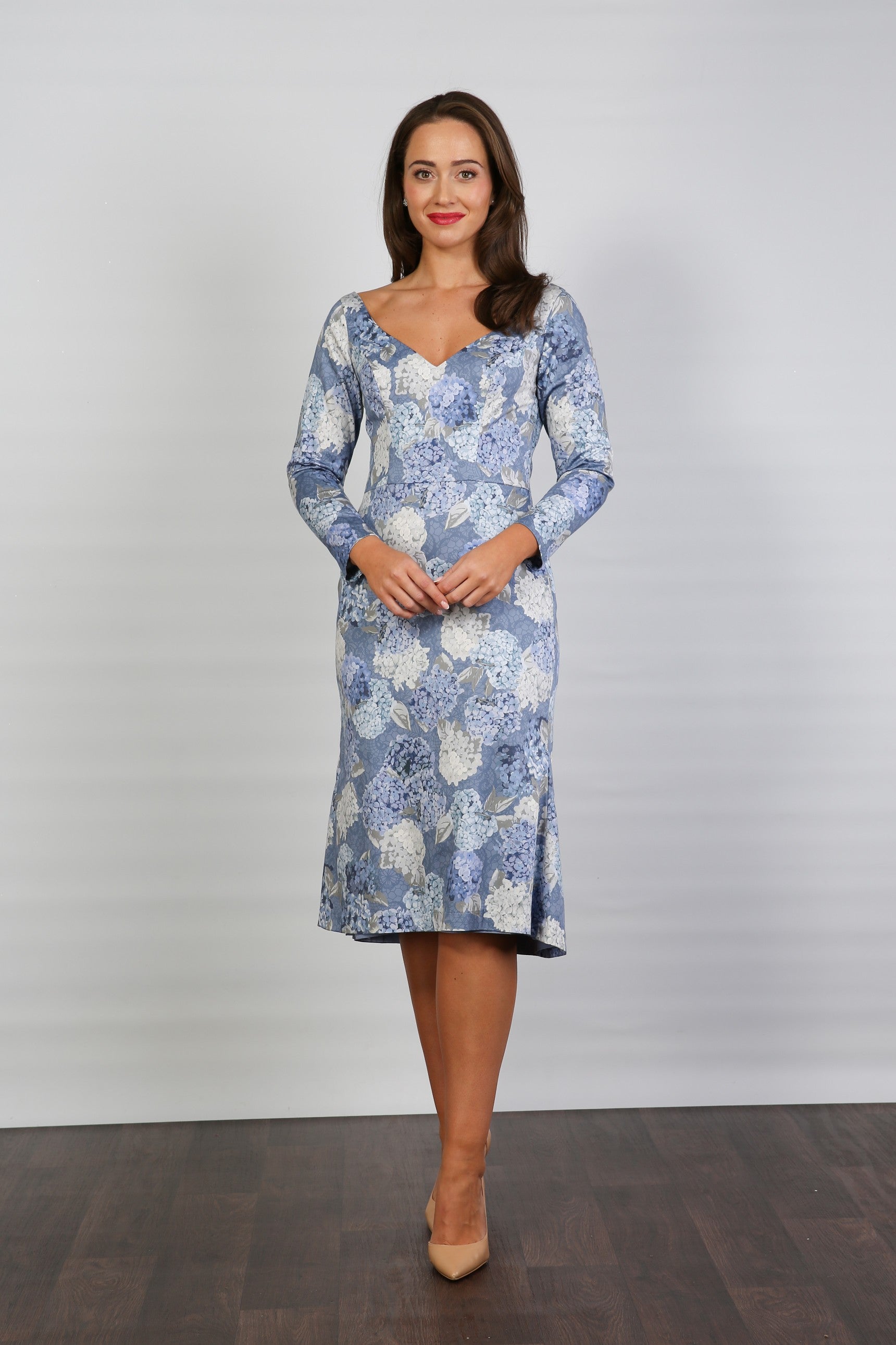 Bombshell Dorothy Sleek & Sweet Long Sleeve Dress in Hydrangea Blue