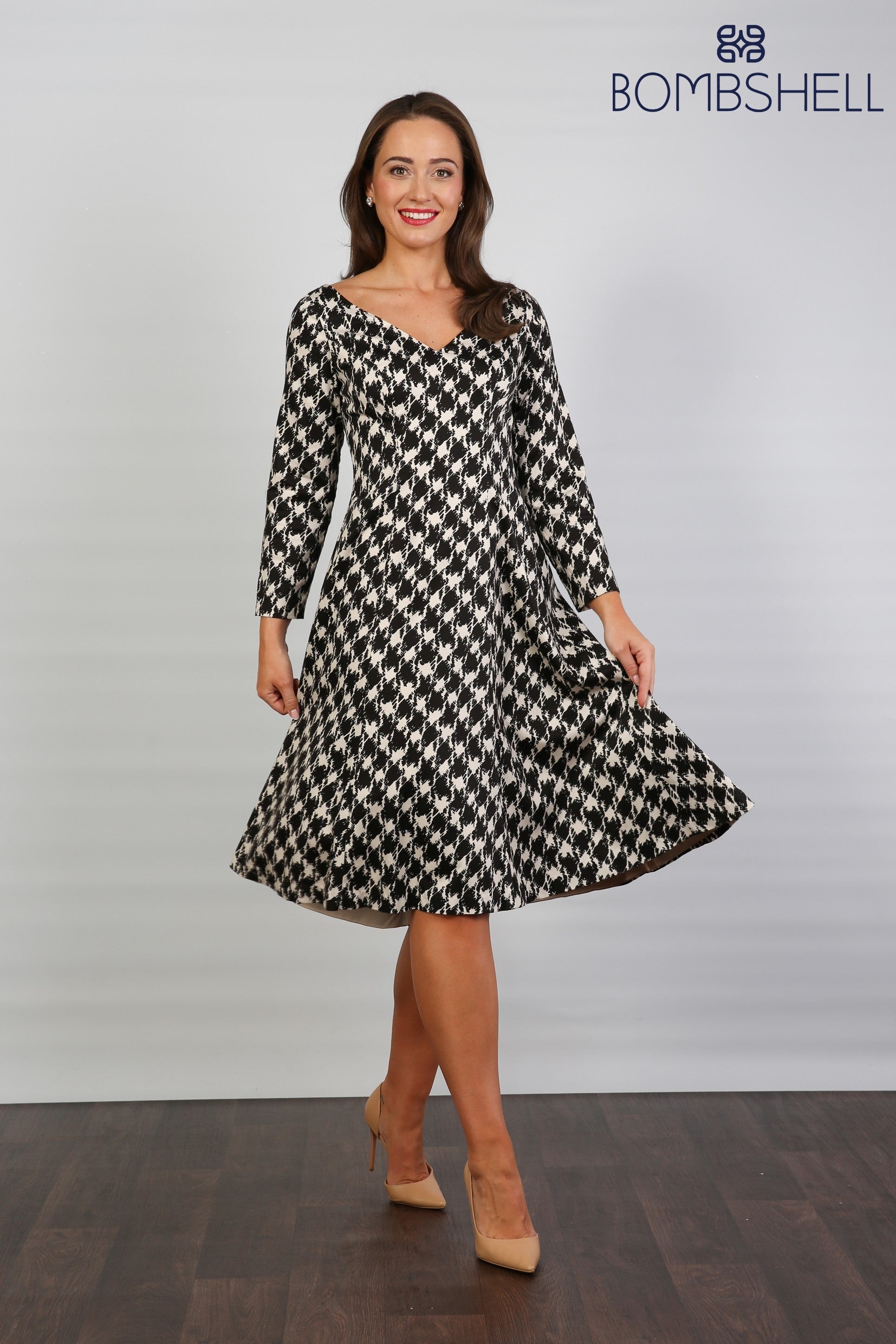 Bombshell Sears Sleek & Sweet Long Sleeve Dress in Dogtooth Check