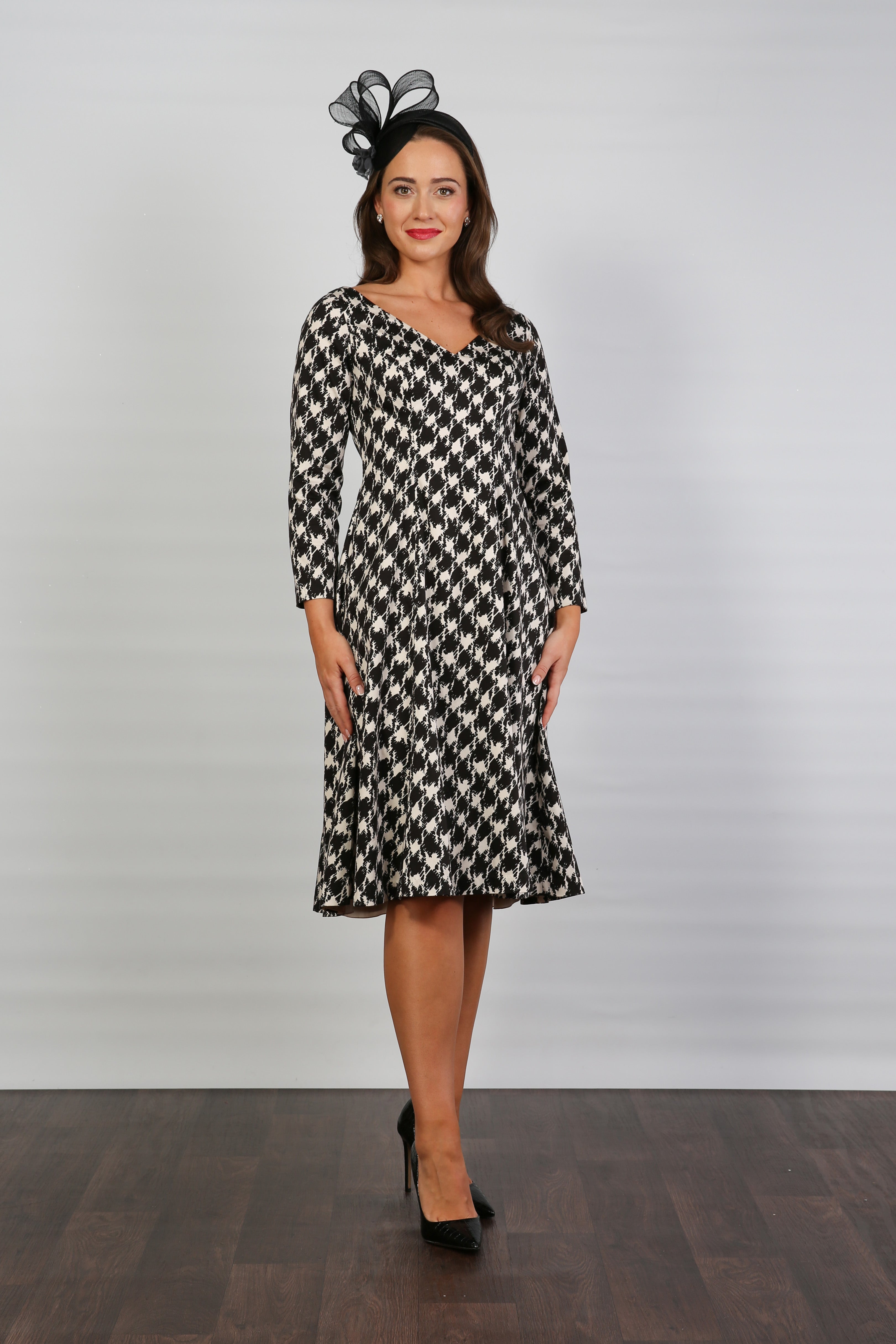 Bombshell Sears Sleek & Sweet Long Sleeve Dress in Dogtooth Check