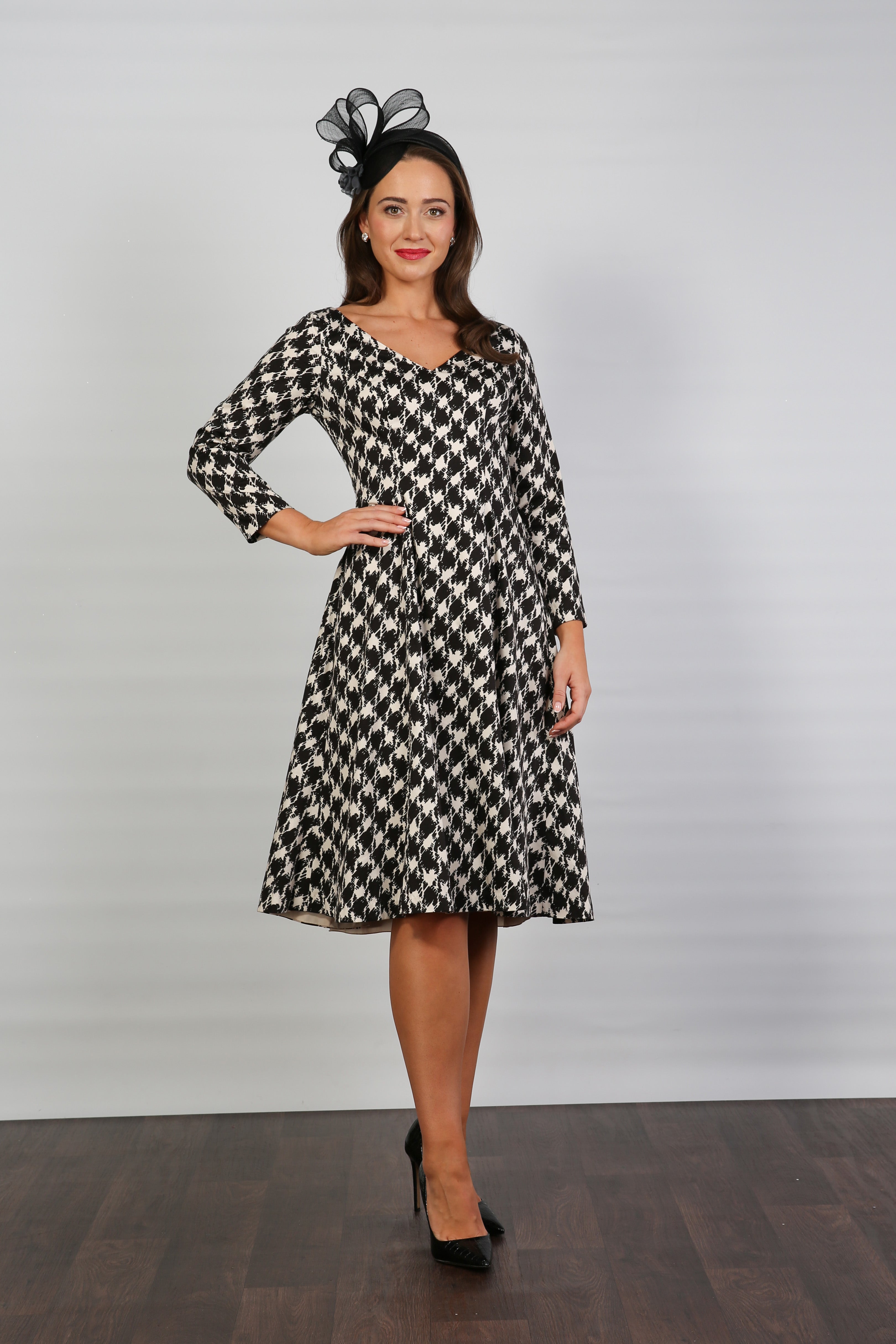 Bombshell Sears Sleek & Sweet Long Sleeve Dress in Dogtooth Check