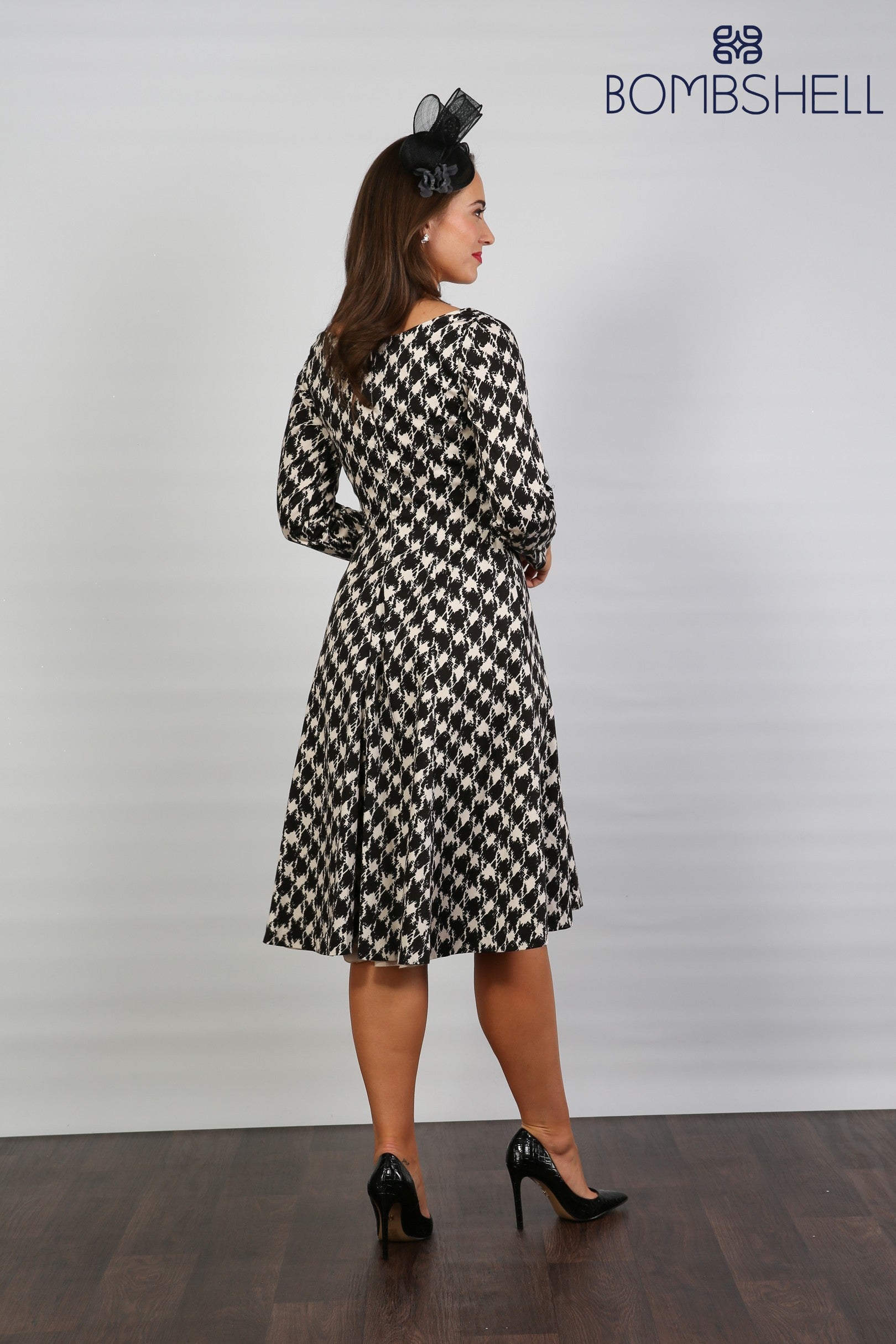 Bombshell Sears Sleek & Sweet Long Sleeve Dress in Dogtooth Check