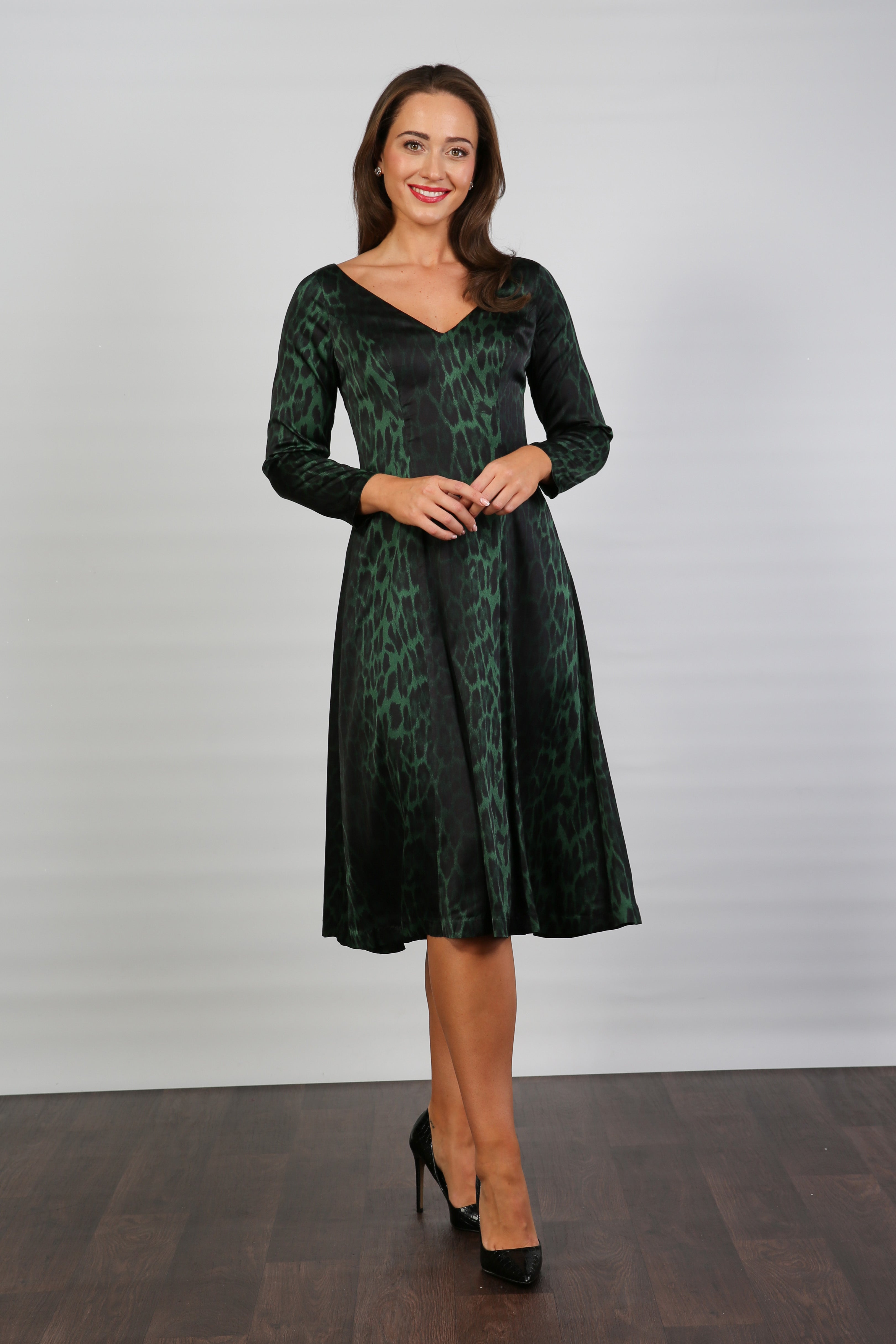 Bombshell Sears Sleek & Sweet Long Sleeve Dress in Green Leopard
