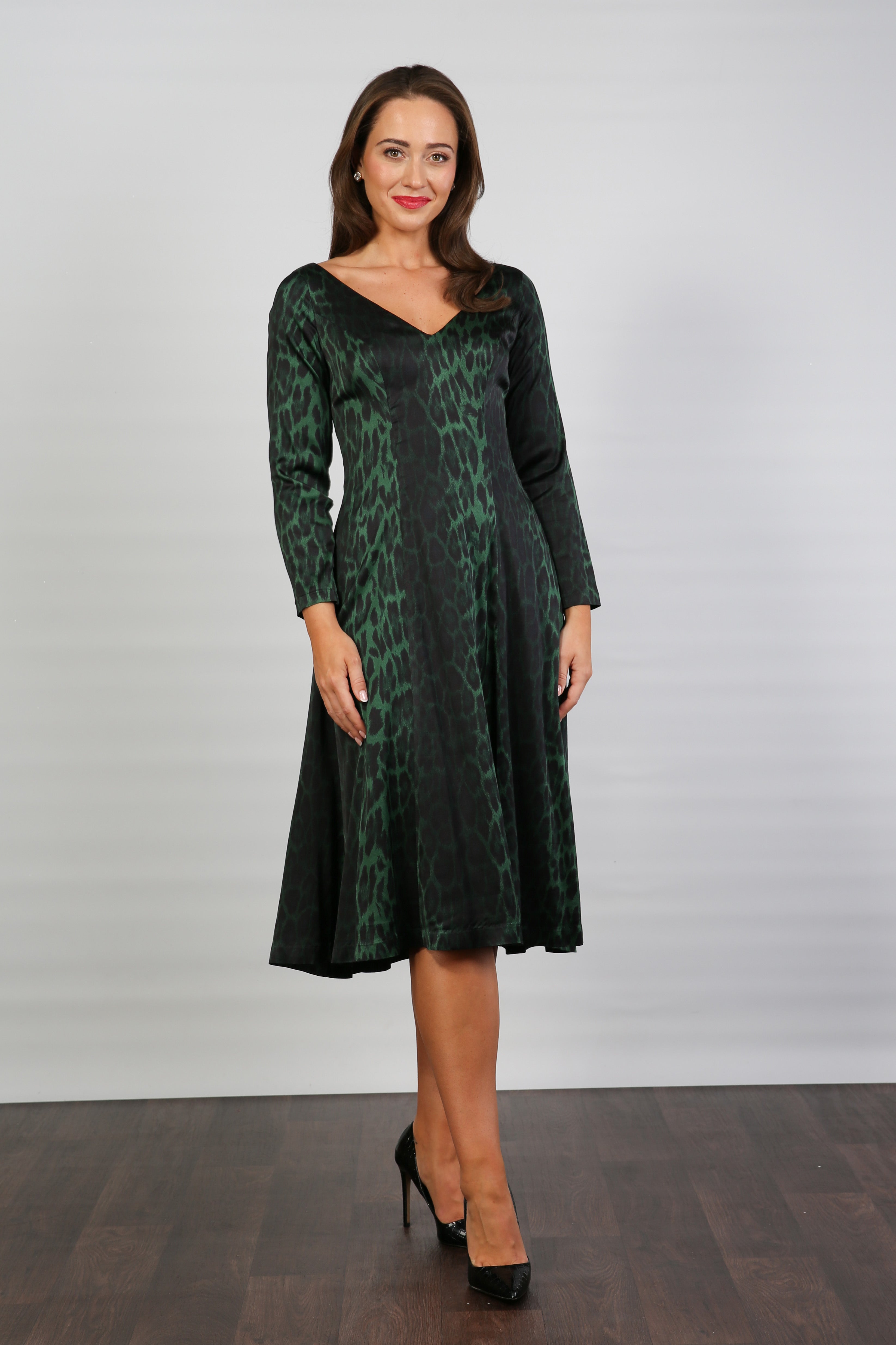 Bombshell Sears Sleek & Sweet Long Sleeve Dress in Green Leopard