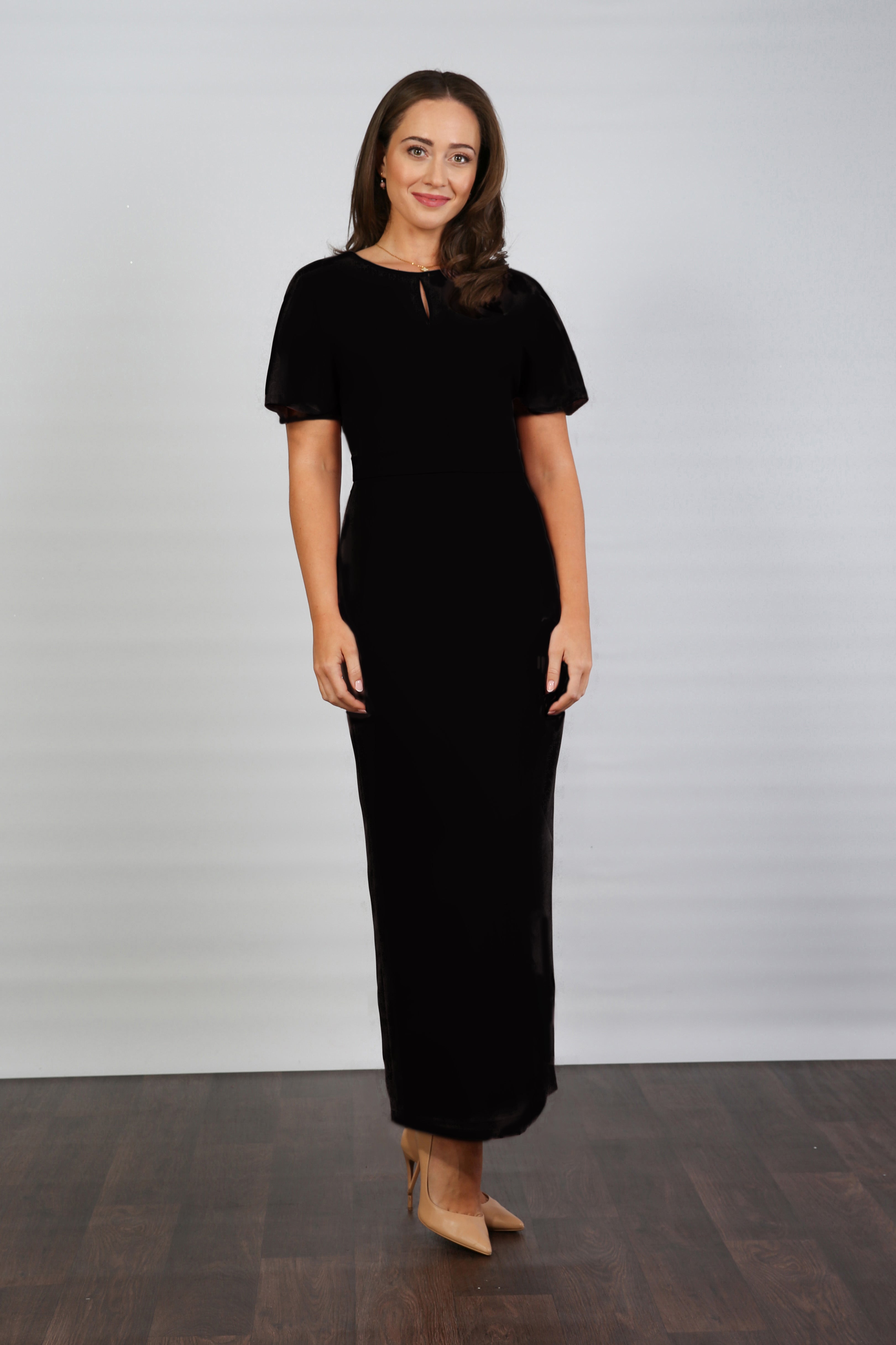 Cassandra Crease Resistant Ankle Length Dress in Jet Black