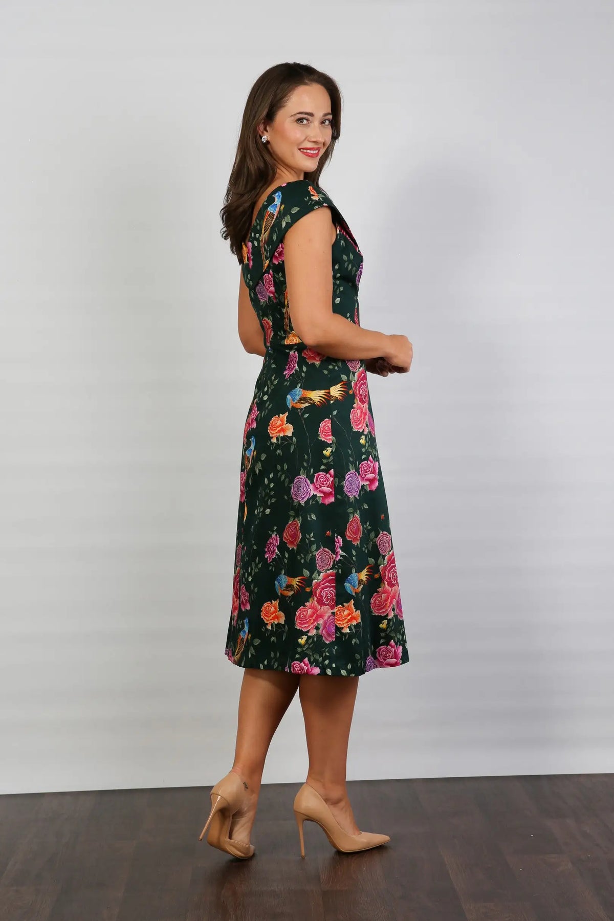 Bombshell Ruth Simple & Chic Floral Dress in Juniper Phoenix