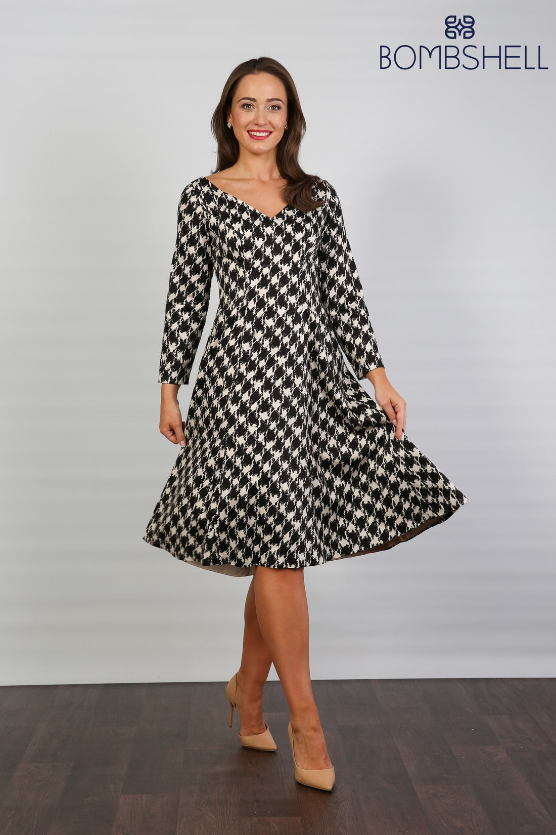 Bombshell Sears Sleek & Sweet Long Sleeve Dress in Dogtooth Check