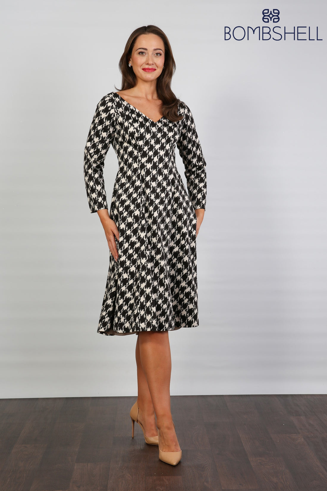Bombshell Sears Sleek & Sweet Long Sleeve Dress in Dogtooth Check