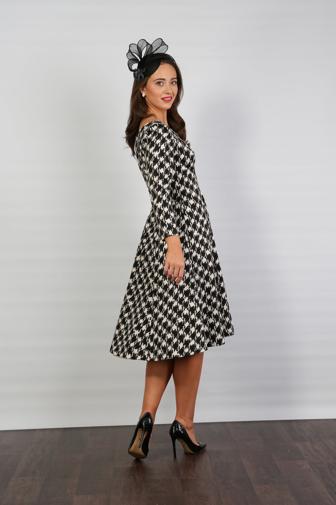 Bombshell Sears Sleek &amp; Sweet Long Sleeve Dress in Dogtooth Check