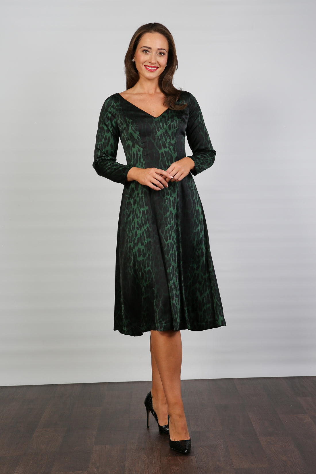 Bombshell Sears Sleek &amp; Sweet Long Sleeve Dress in Green Leopard