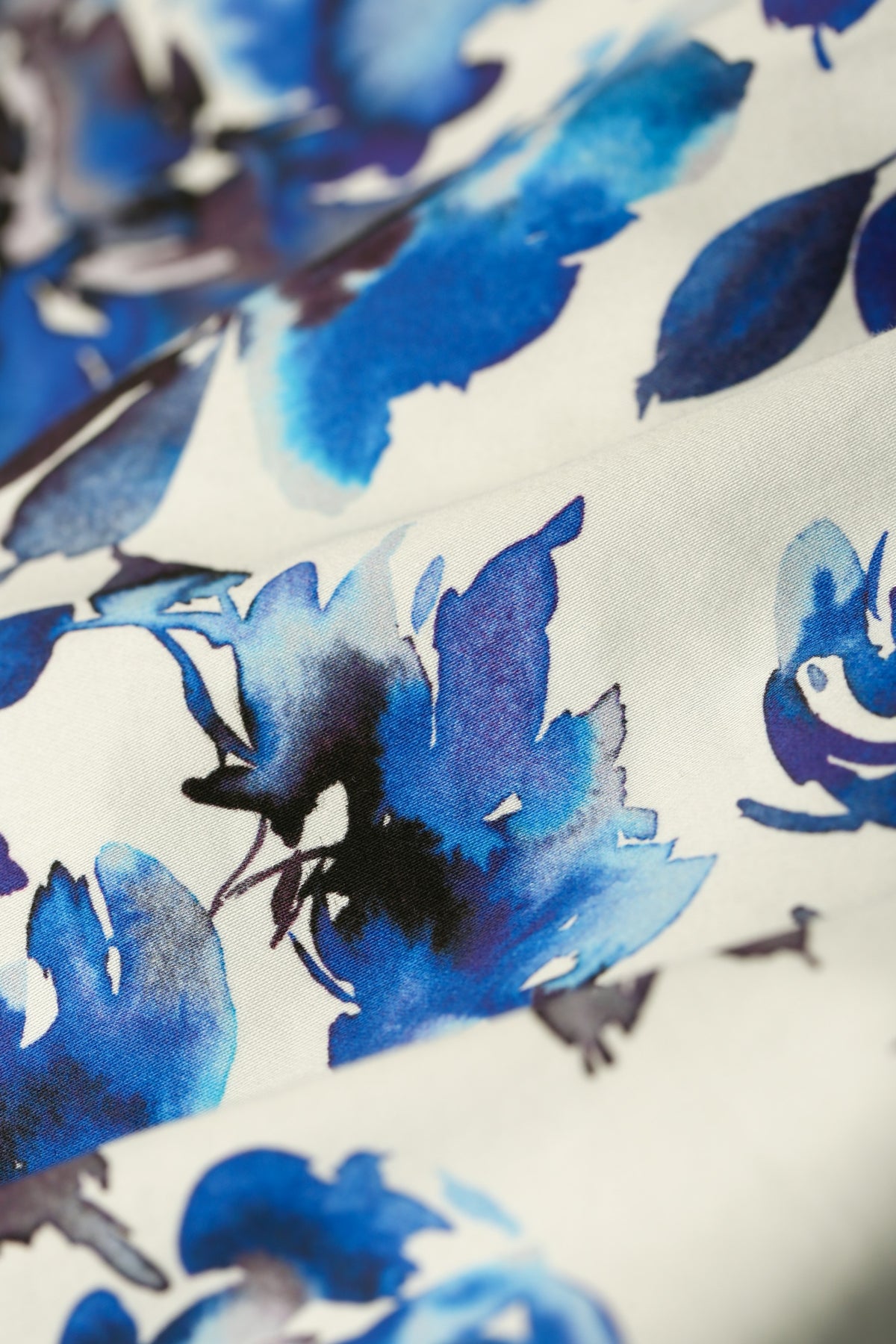 Bombshell Wright Dress in Camelia Blue Floral Print