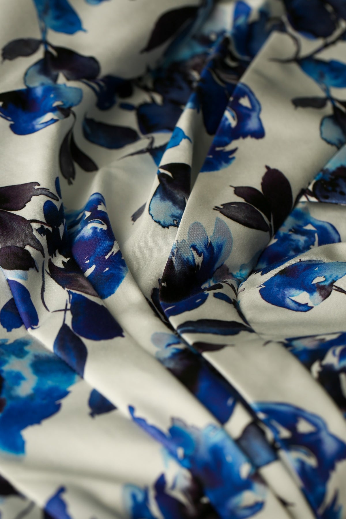 Bombshell Wright Dress in Camelia Blue Floral Print