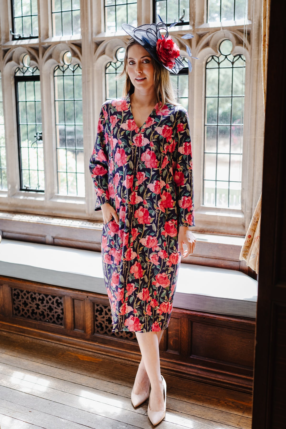 Evelyn Relaxed Fit Dress with Long Sleeves and Pockets in Tanya Roses