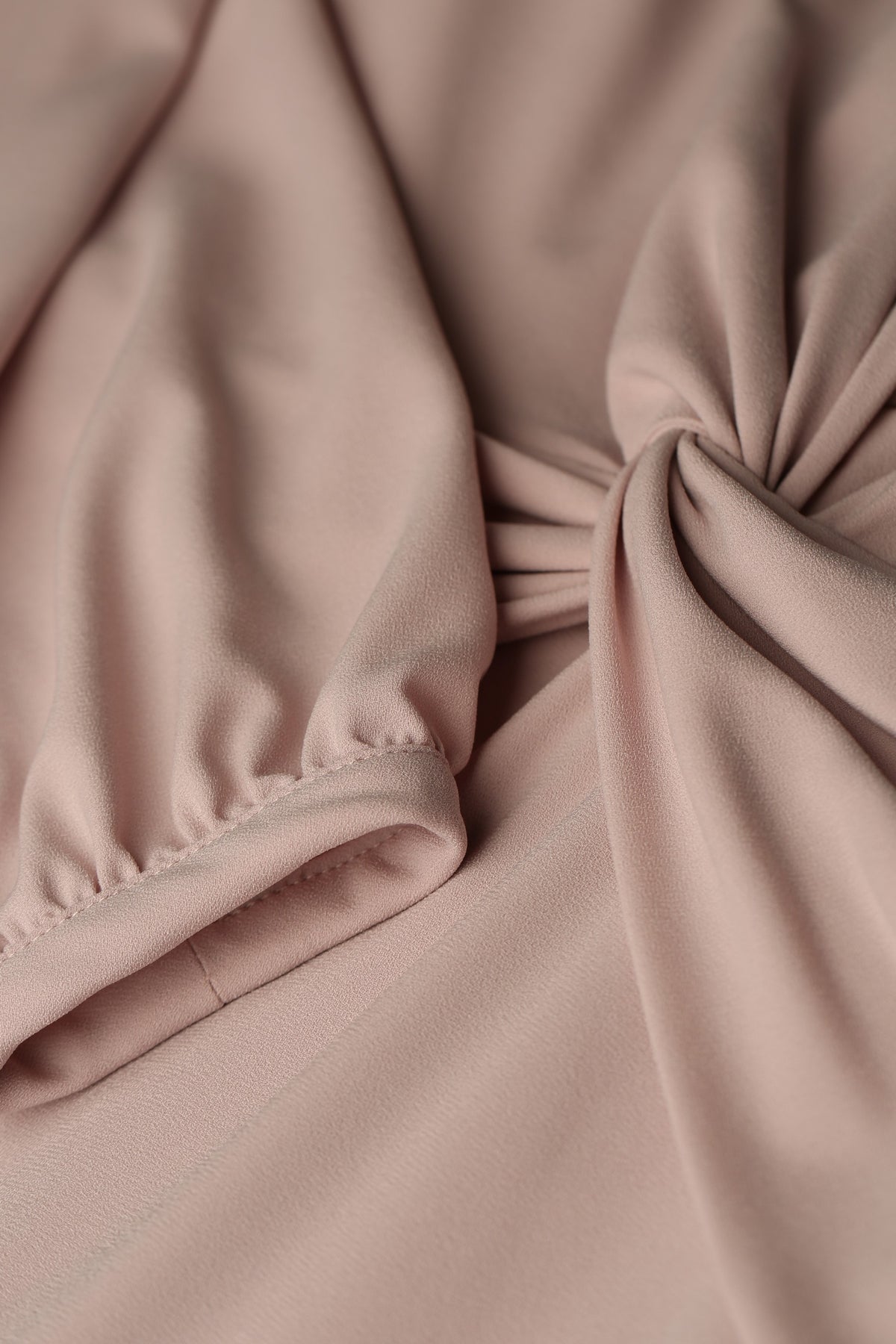 Eve Elegant Crepe Dress in Blush