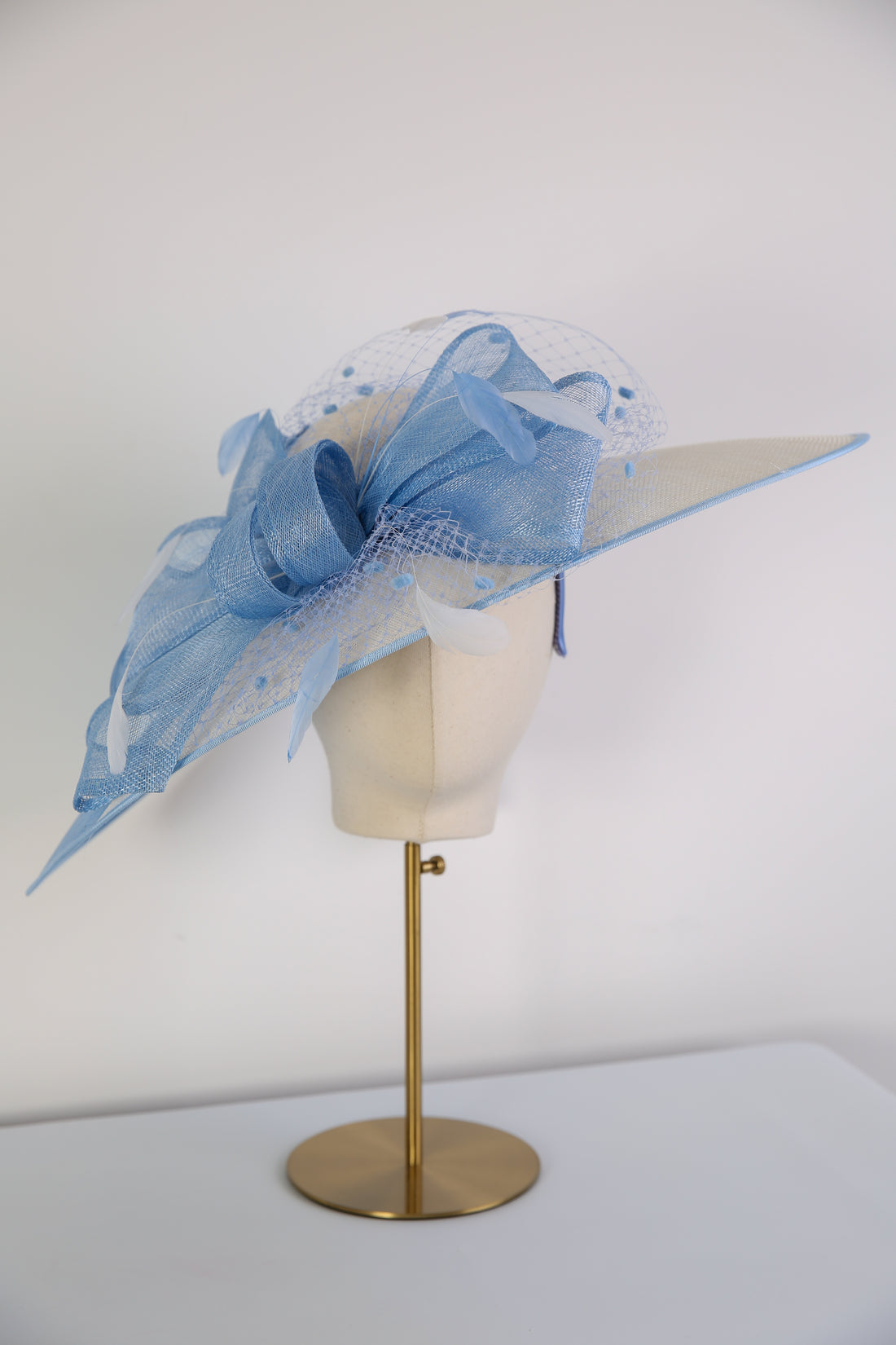 Condici Large Fascinator in Lavinia Cornflower