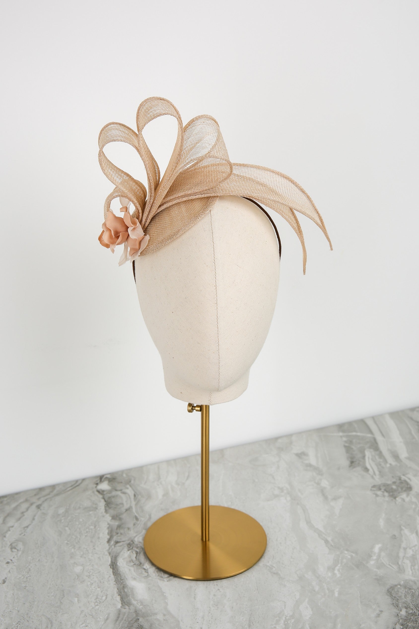 Zarlee Fascinator in Golden Shadow