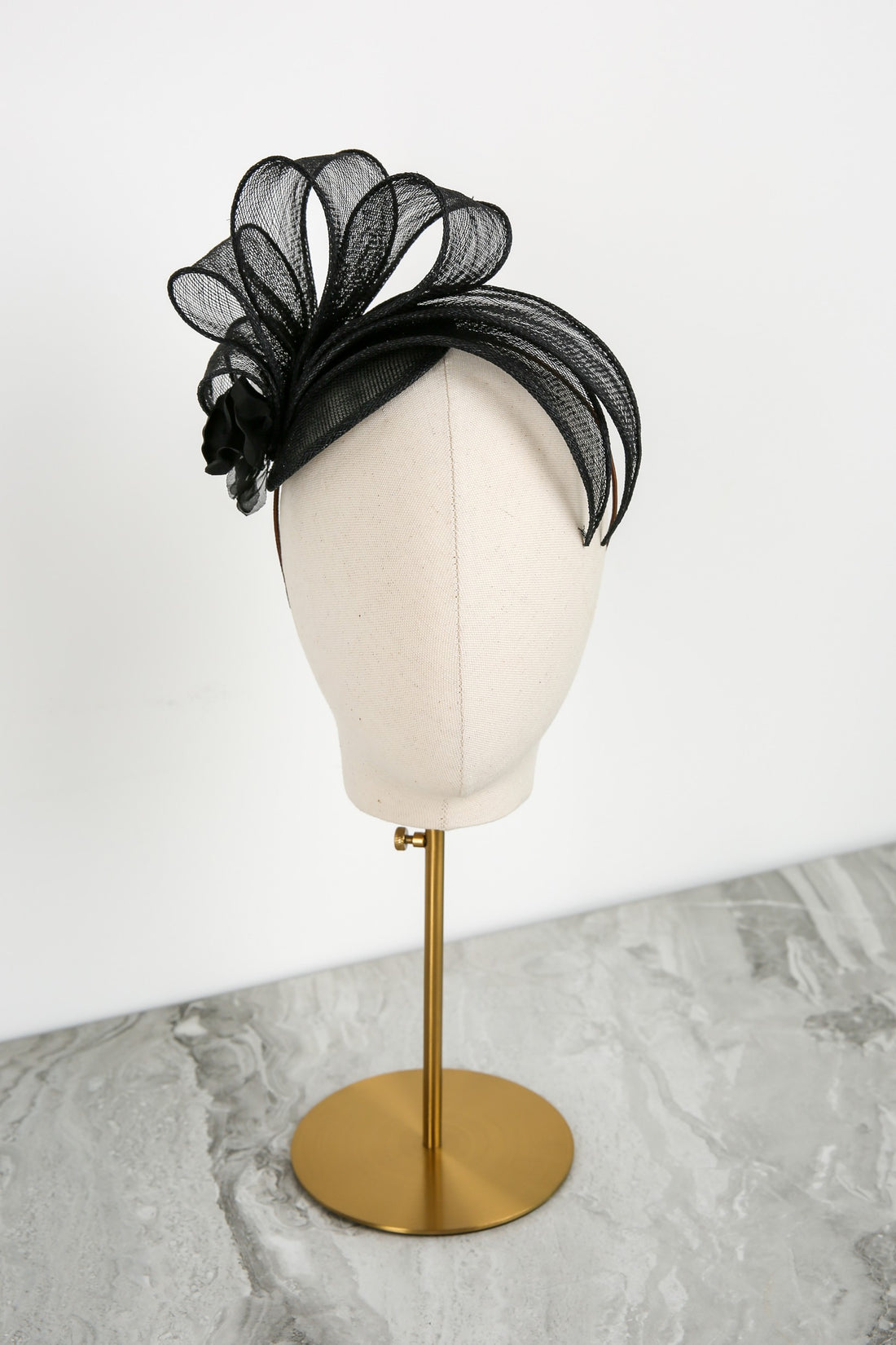 Zarlee Fascinator in Jet Black