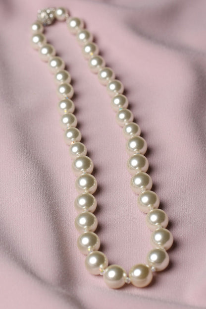 Modern Pearl and Crystal 18" Necklace in Cream and Silver