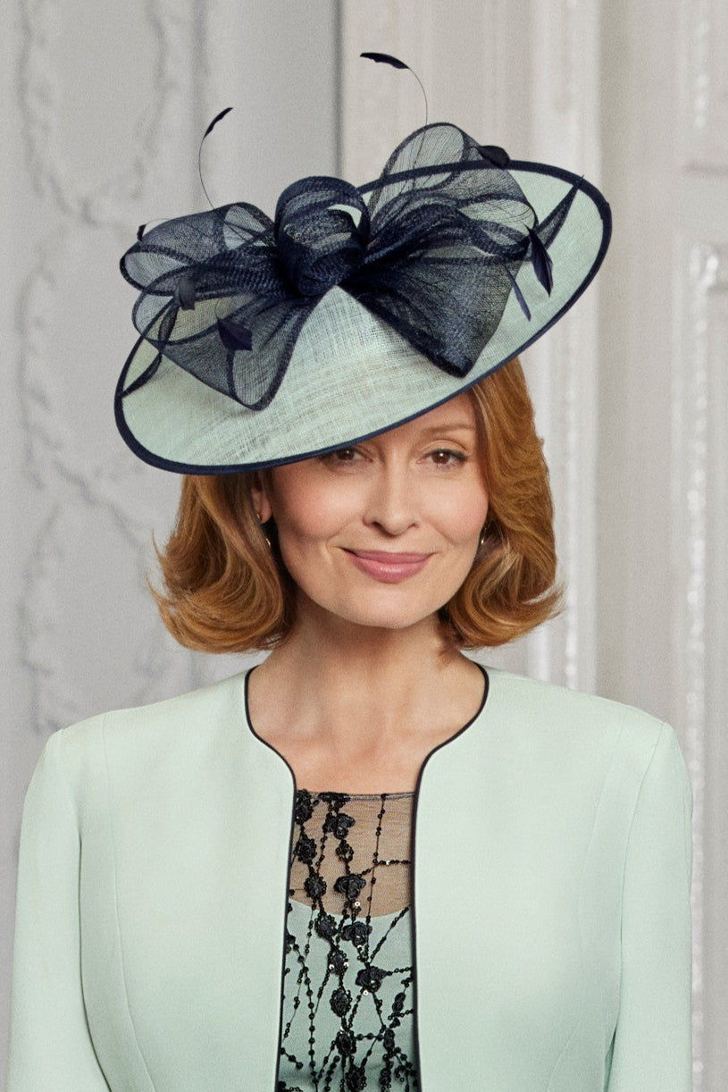 Condici Disc Fascinator with Bow and Feather Detail
