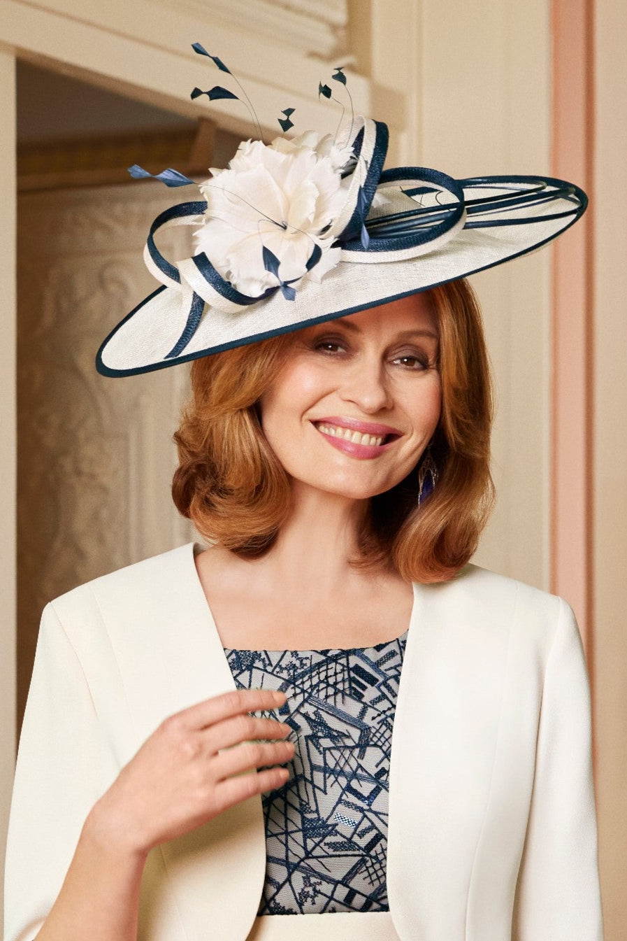 Condici Teardrop Fascinator in Cream