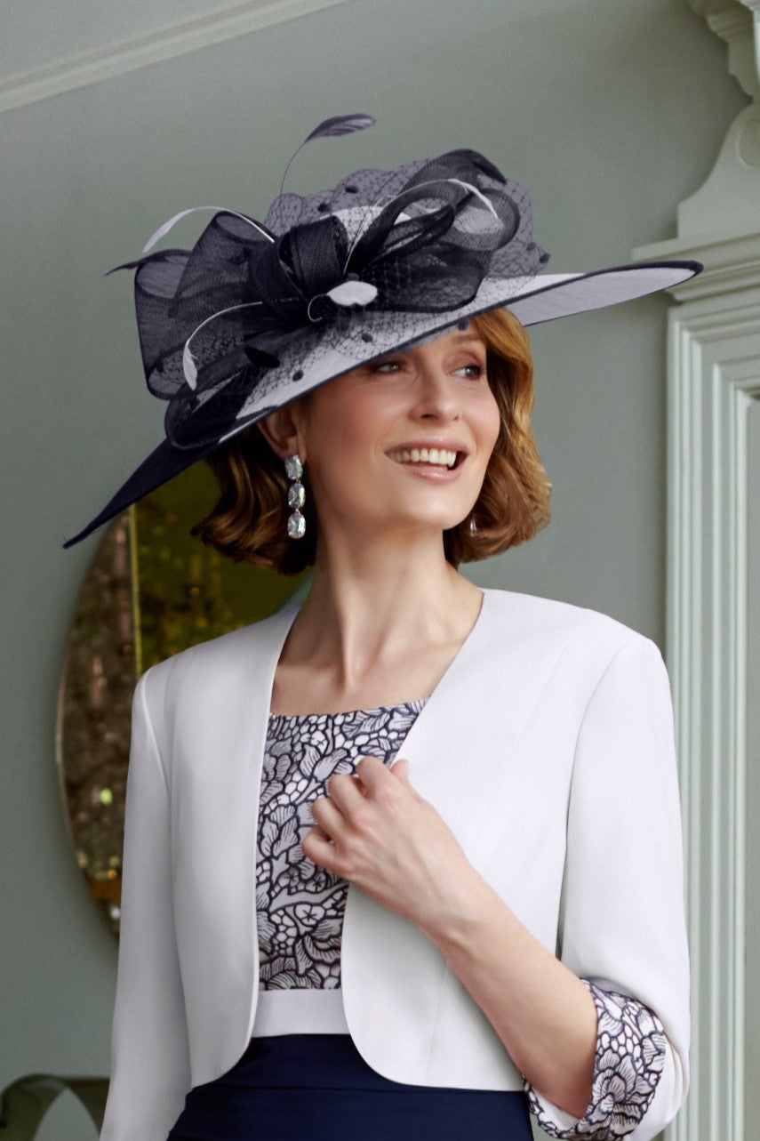 Condici Teardrop Fascinator in Cream