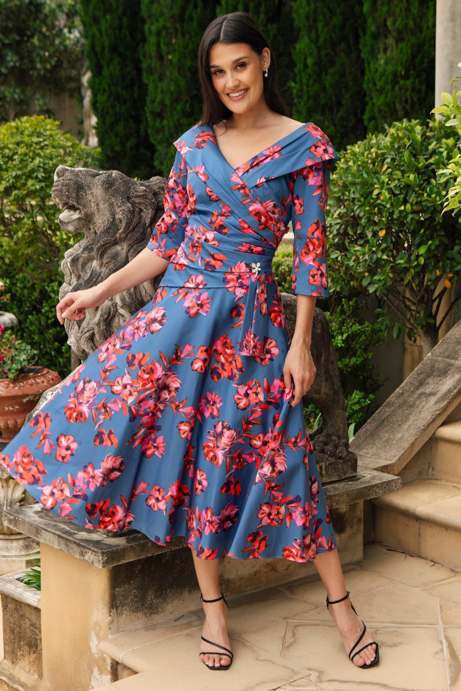 Ispirato Waist Cinching Dress with Sleeves in Cool Cotton Blue Carmella