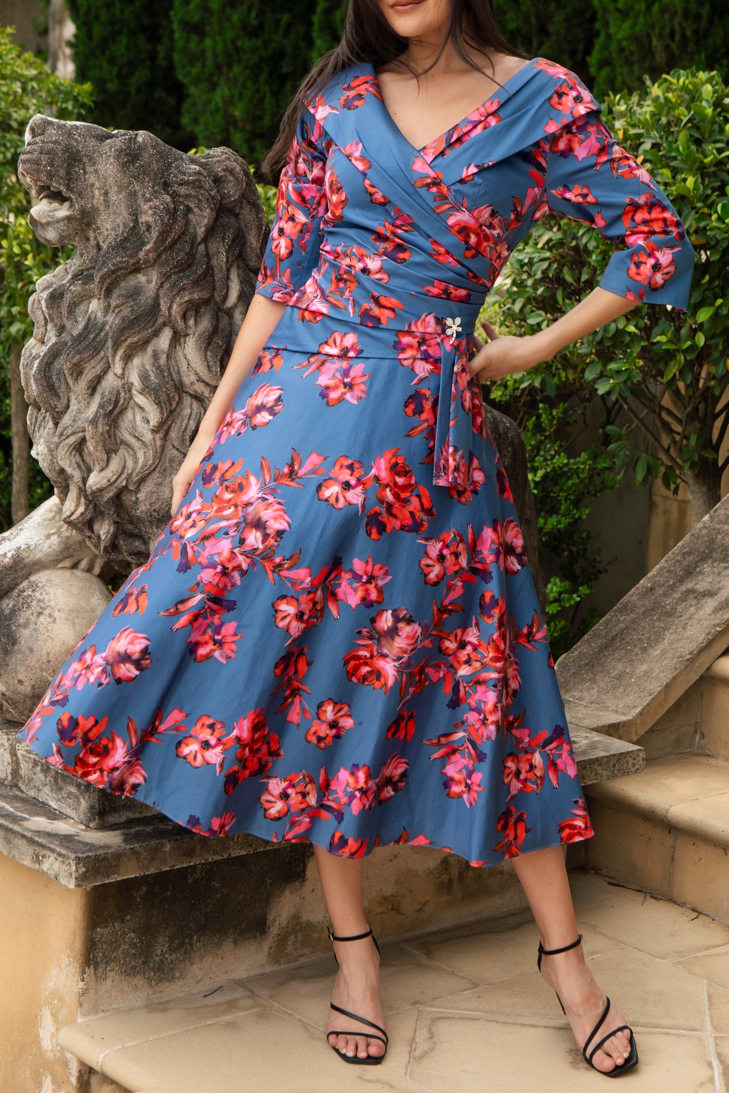 Ispirato Waist Cinching Dress with Sleeves in Cool Cotton Blue Carmella