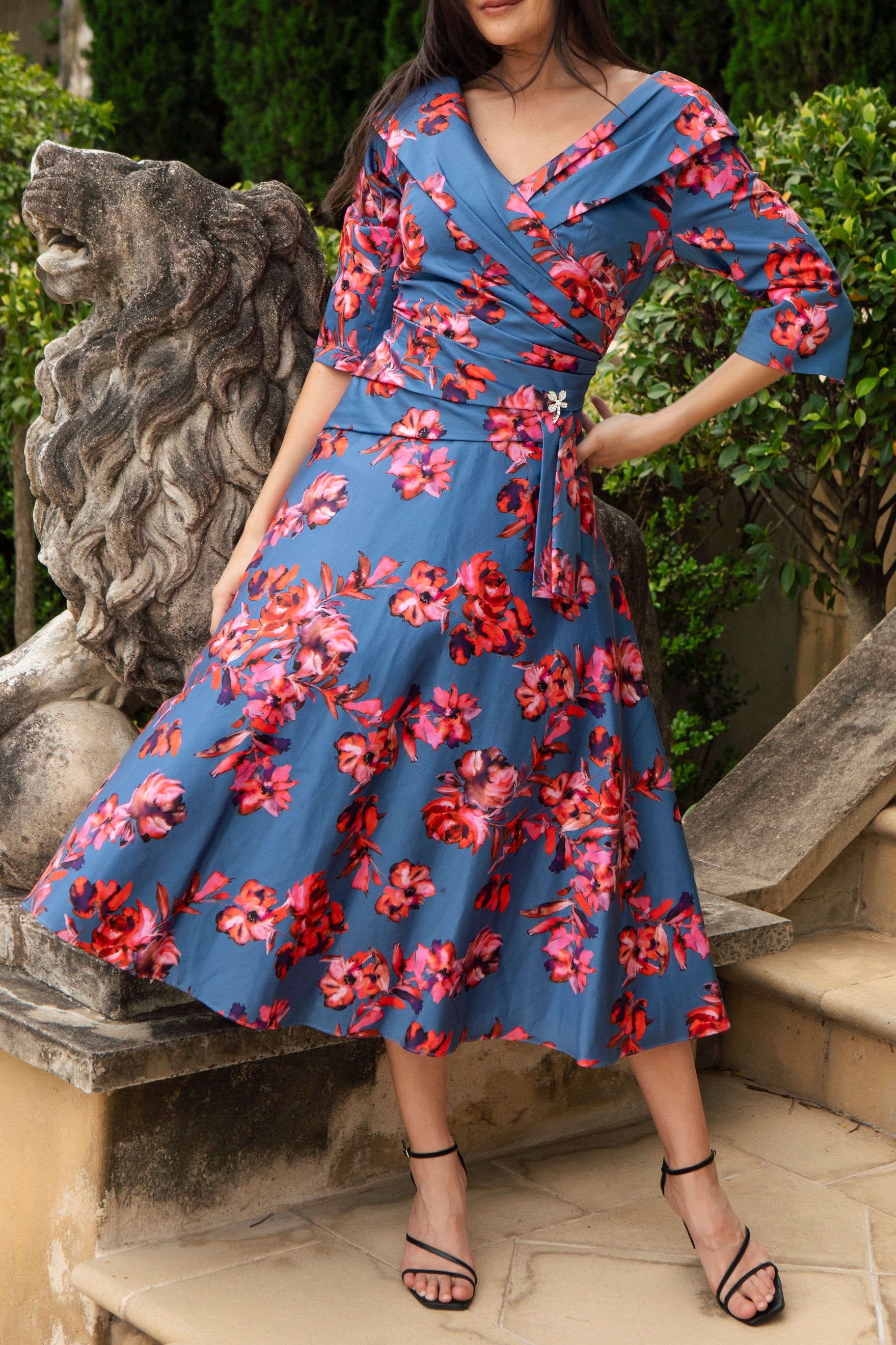 Ispirato Waist Cinching Dress with Sleeves in Cool Cotton Blue Carmella