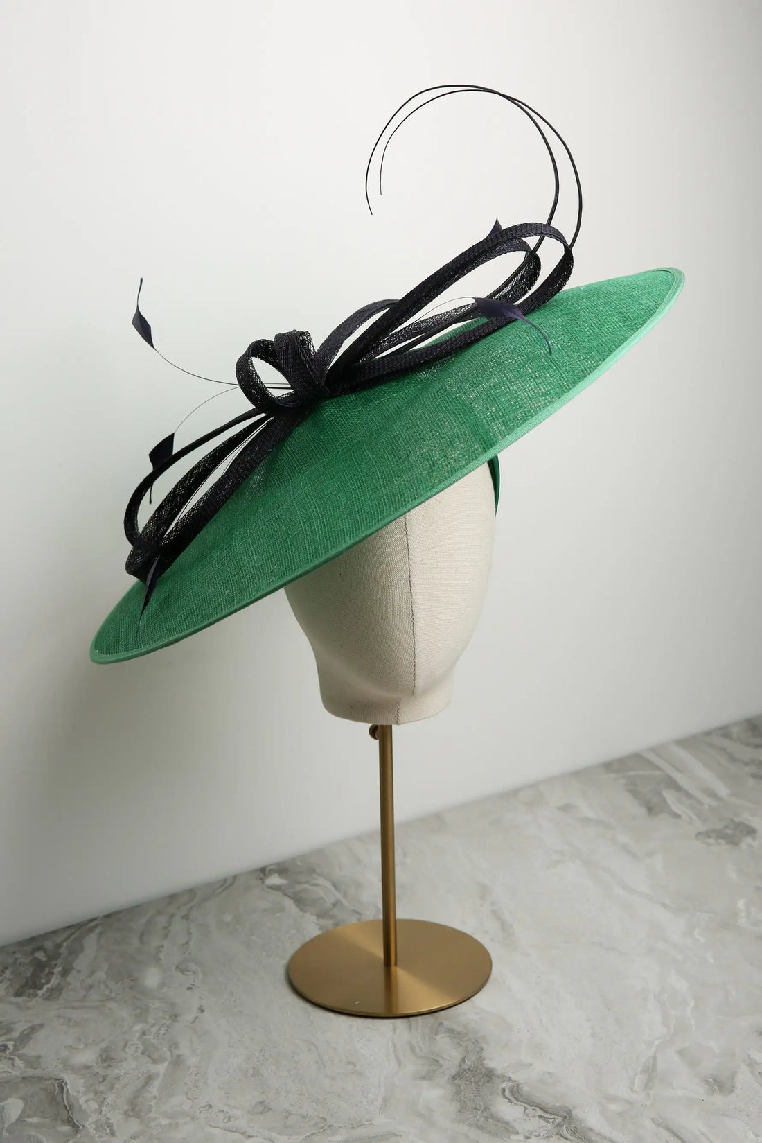Large Disc Fascinator by Ispirato in Shamrock and Navy