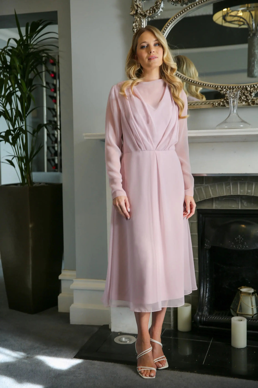 Leanne Chiffon Occasion Dress in Blush Pink