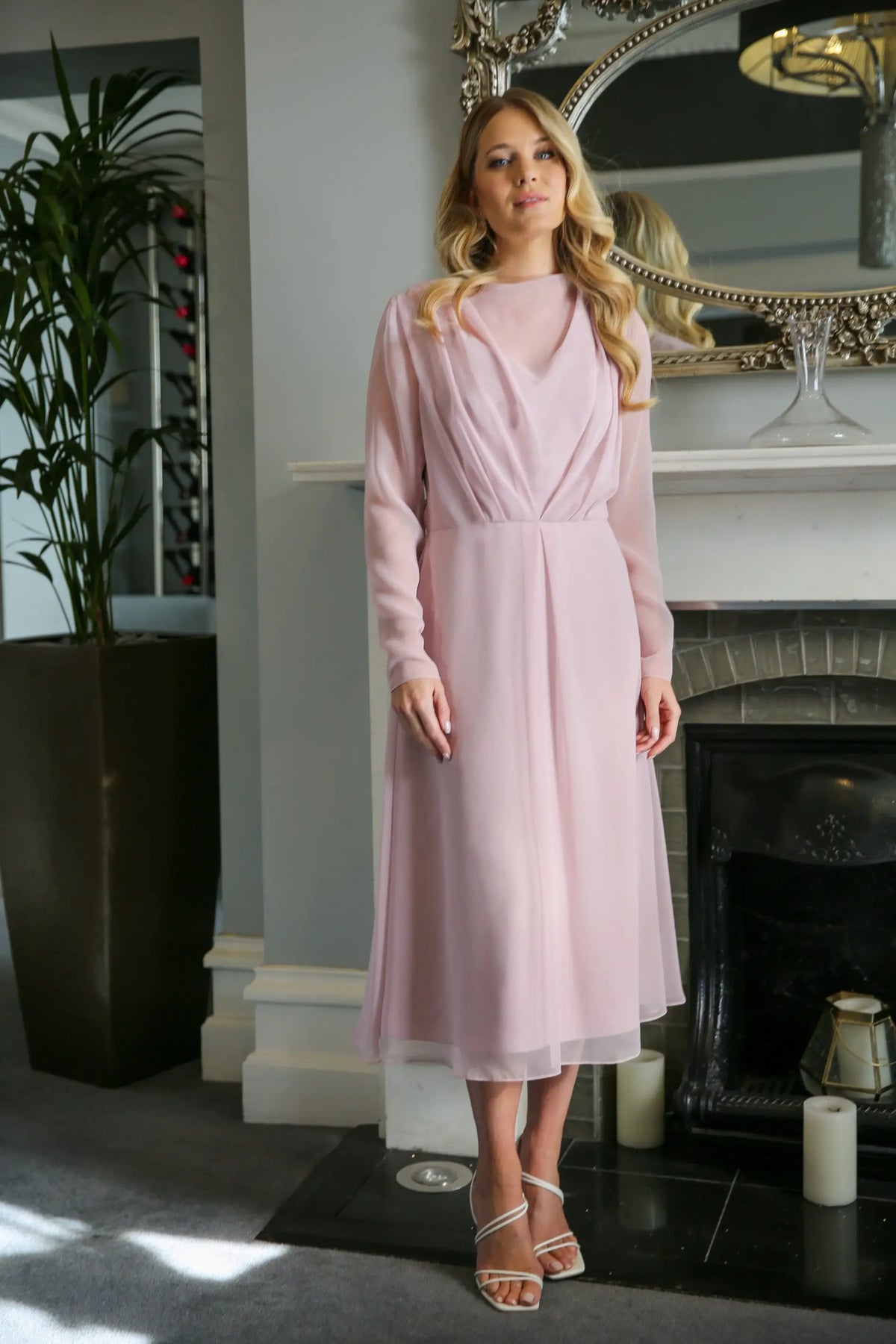 Leanne Chiffon Occasion Dress in Blush Pink
