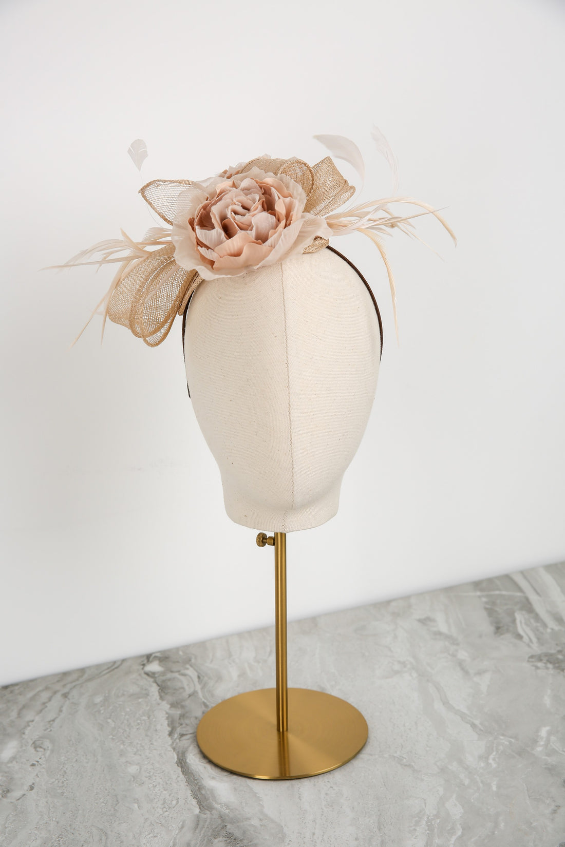 Rosalia Fascinator in Golden Shadow