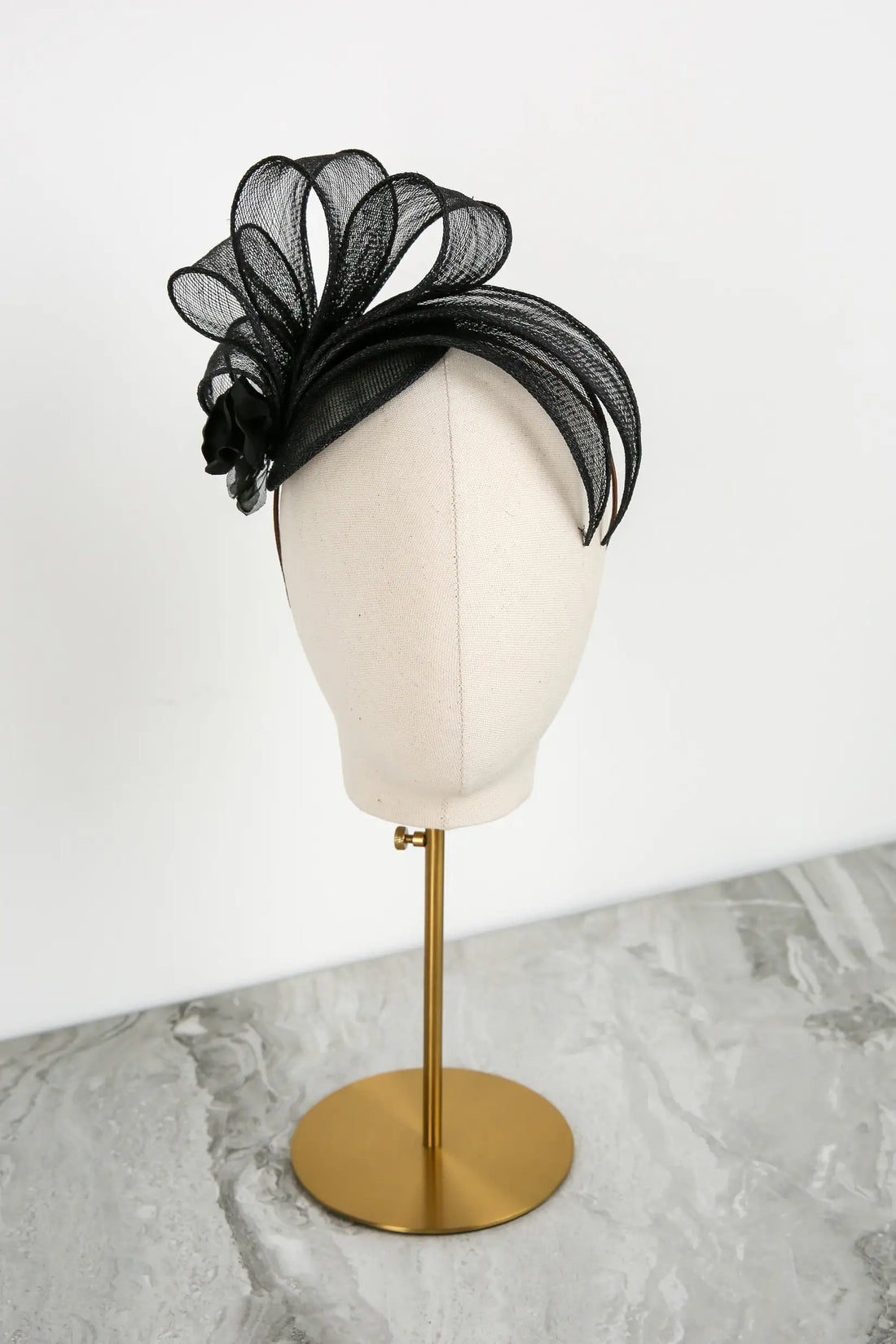 Zarlee Fascinator in Jet Black