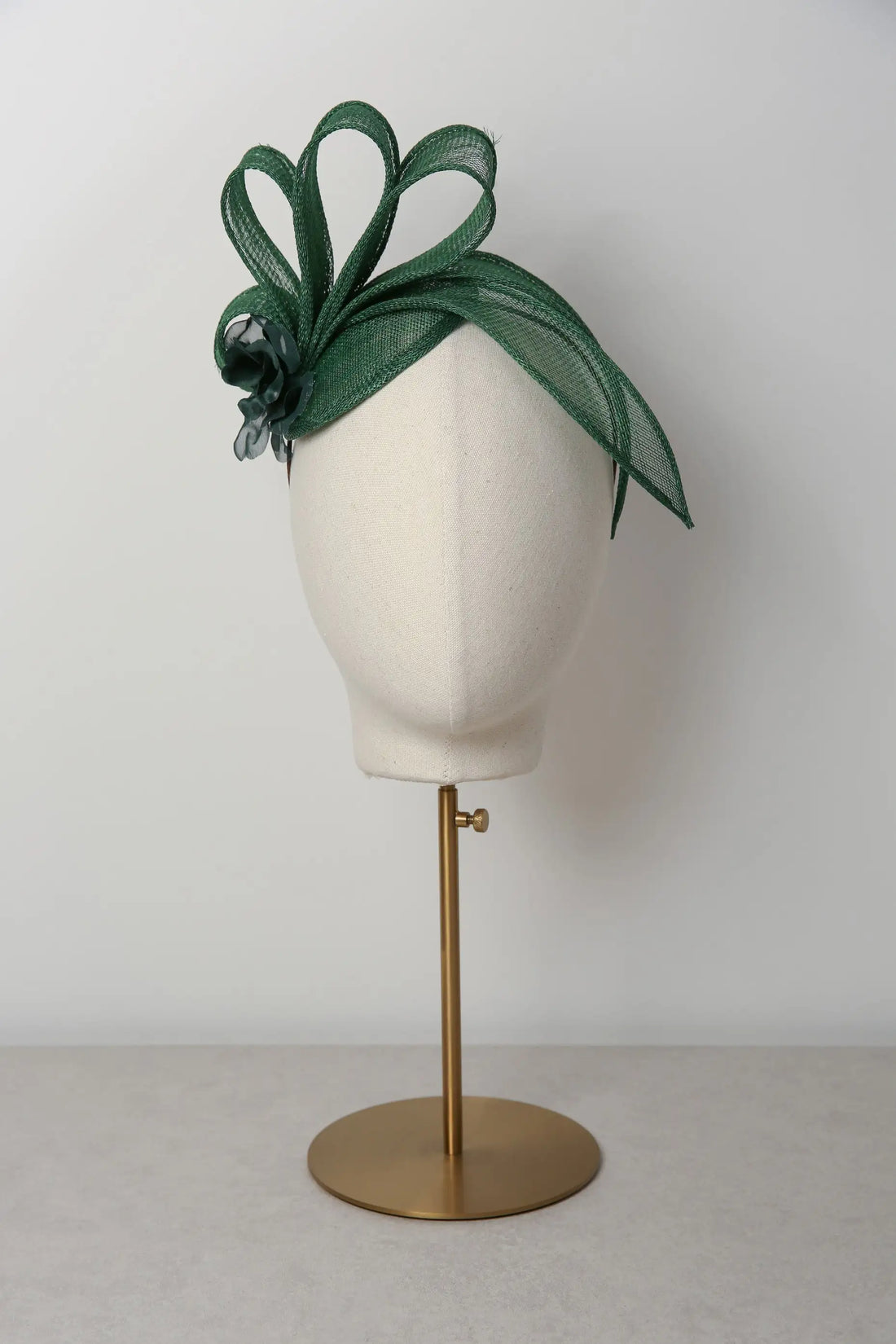 Zarlee Fascinator in Juniper