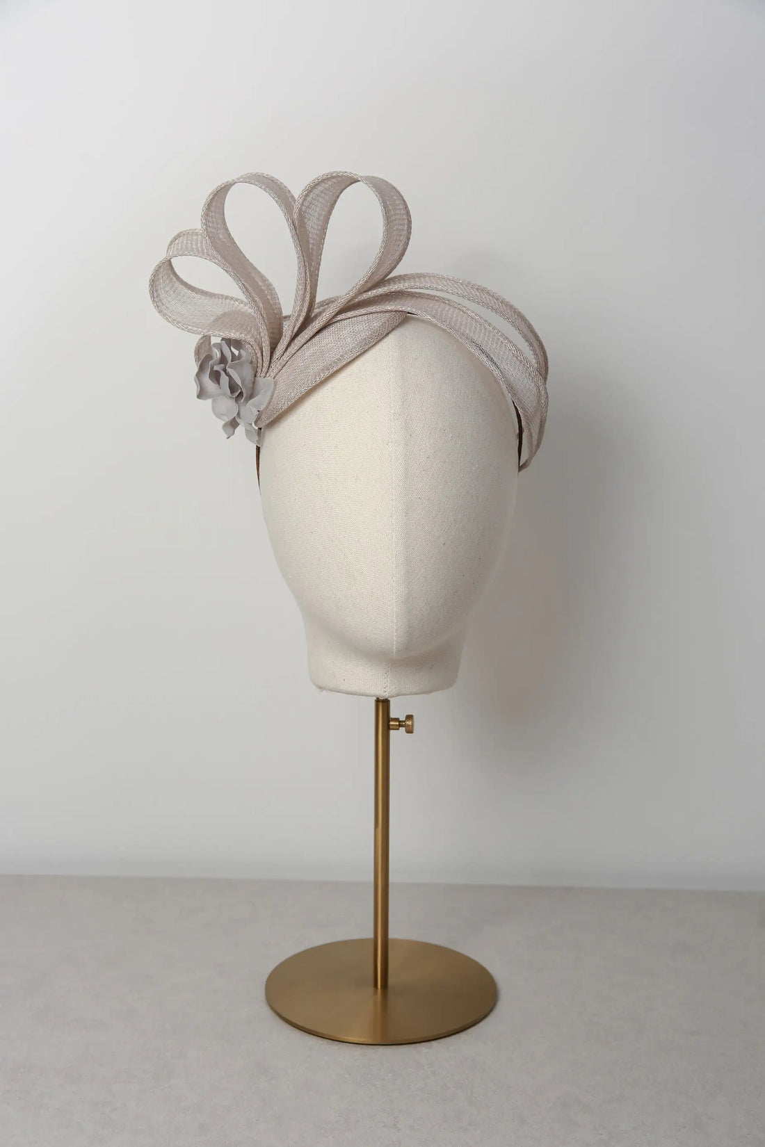 Zarlee Fascinator in Silver